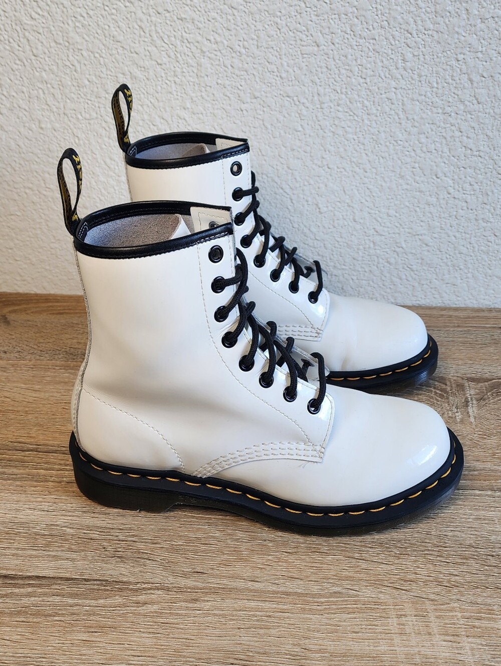 DR. MARTENS 11821 White Patent Leather Combat Boot 7